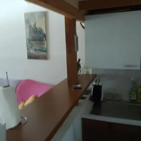 Appartamento With Balcony