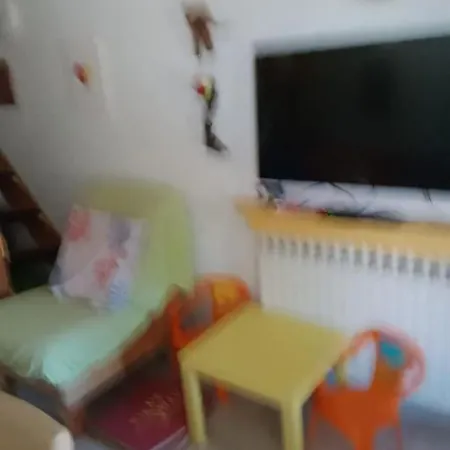 Apartment With Balcony *